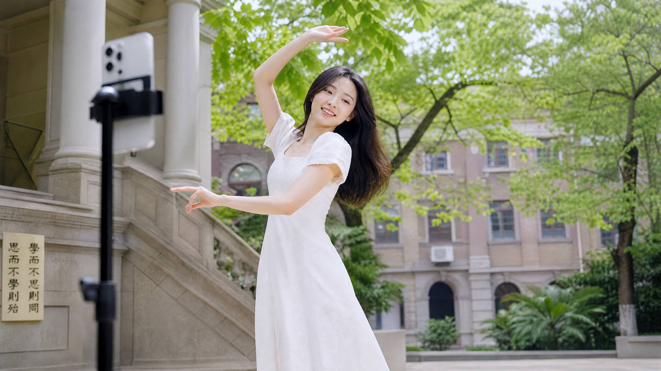 陈美娇 【陈美娇传媒演示】陈美娇校园舞蹈传媒拍摄教程，从构图到剪辑全程记录